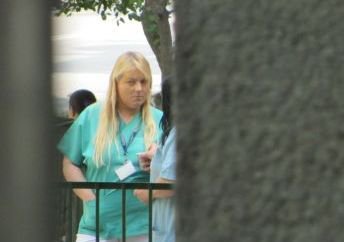 Medic stomatolog bătăuş în Policlinica Botoşani: Acuzată de colegi că racolează pacienţii, Ana Maria Năstac a sărit la bătaie! 