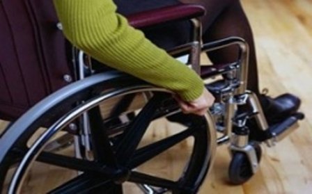 Persoane cu handicap din Botoşani vor protesta la Bucureşti