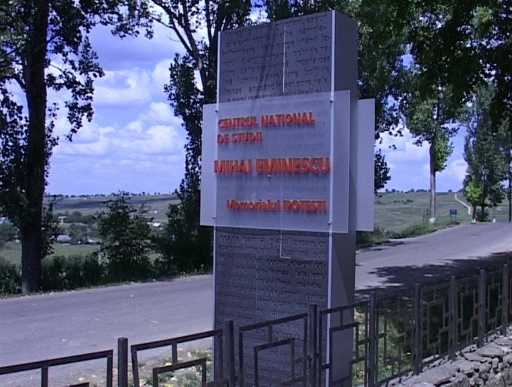  Memorialul Ipoteşti “Eminescu. Arealul mirific al satului”