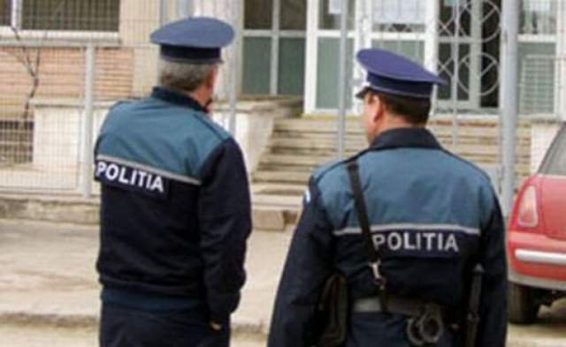 Marfă ilicită confiscată de poliţiştii Serviciului de Investigare a Fraudelor Botoşani 