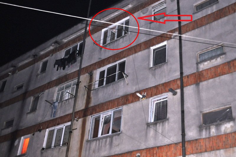 O tânără din Dorohoi a sărit de la etajul patru ca să scape de viol