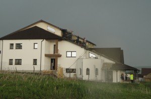 O vila din vecinătatea complexului rezidenţial Alfaland a fost cuprinsă de flăcări