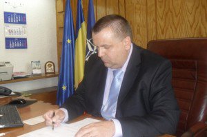 Prefectul Adrian Constantinescu deranjat de schimbarile directorilor de deconcentrate fără a fi consultat