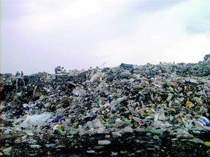 Conform directorului adjunct ANRSC, în câteva luni gunoiul din Botoşani ar umple groapa de la Săveni