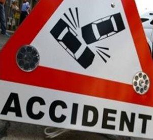 Accident rutier produs din neatențeie pe strada Primăverii din Botoșani