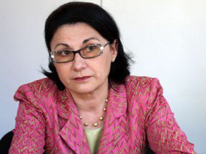 Ecaterina Andronescu vrea ca directorii de şcoli să fie aleşi de consiliile profesorale