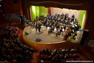 În această seară „Concertul de Anul Nou” al Filarmonicii Botoşani 