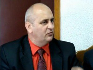Dumitru Chelariu: “Nu primarul a picat guverne, nu primarul a dat legea tăierilor salariale”