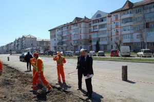 Șantierele din Botoșani inspectate astăzi de primarul Ovidiu Portariuc. Vezi unde se mai efectuează lucrări de reparaţii şi întreţinere străzi! - FOTO