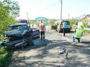 Cinci răniți au ajuns la spital după ce au fost implicați într-un accident de circulație la Săveni