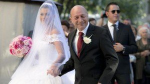 Traian Băsescu a aflat dacă va avea un nepoţel sau o nepoţică