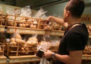 Românii, printre campionii Europei la consumul de pâine. Cât de sănătoasă este „pâinea noastră cea de toate zilele”. Vezi reacţia nutriţioniştilor