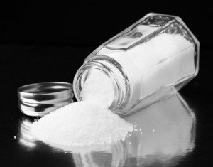 Câtă sare este indicat să consumăm într-o zi