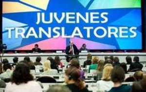 Liceenii sunt așteptați să se înscrie la concursul școlar de traducere „Juvenes Translatores”