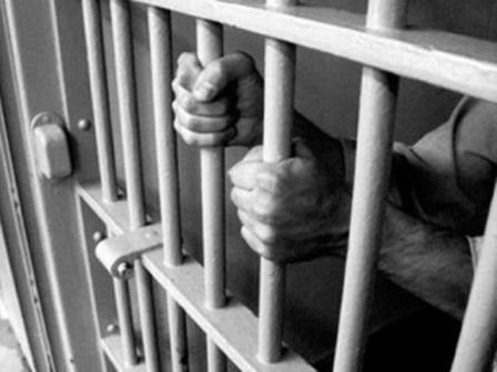 Închisoare cu suspendare pentru femeia din Havârna care și-a omorât soțul