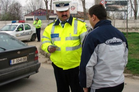 Opt permise reținute și amenzi în valoare de 15.460 lei în urma unei razii în municipiul Botoșani privind prevenirea faptelor antisociale
