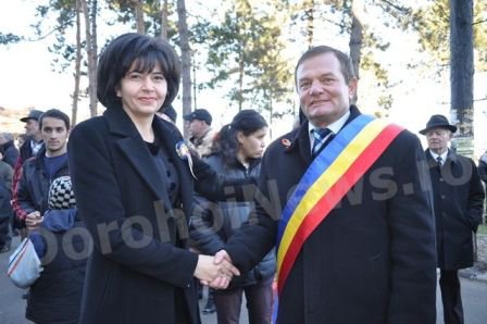 Senator Doina Federovici: „La mulți ani români, la mulți ani dorohoieni!” - VIDEO