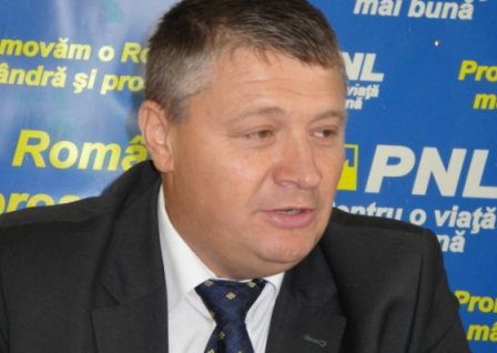 Florin Ţurcanu: Fenechiu va conduce PNL Iaşi din închisoare