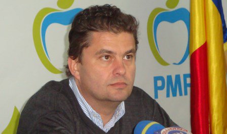 Florin Popescu, mâna dreaptă a Elenei Udrea, urmărit penal pentru că a cerut 70 de tone de carne de pui grill pentru mită electorală