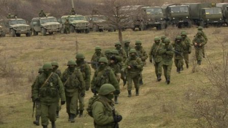 Rusia continuă să-și retragă trupe de la frontiera ucraineană