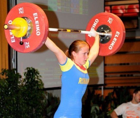 Botoşăneanca Mădălina Bianca Molie a cucerit trei medalii la Mondialele de juniori de la Kazan