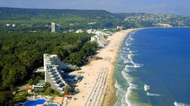 ALERTĂ LA MARE. Apa litoralului din BULGARIA este infectată cu VIRUSUL HEPATIC A 