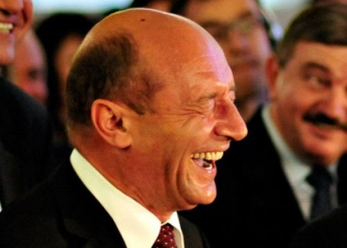 Vorbe de duh, porecle, înjurături, glume proaste. 10 ani cu Traian Băsescu preşedinte