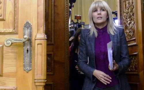 Comisia juridică a avizat favorabil cererile DNA de încuvinţare a arestării pentru Elena Udrea