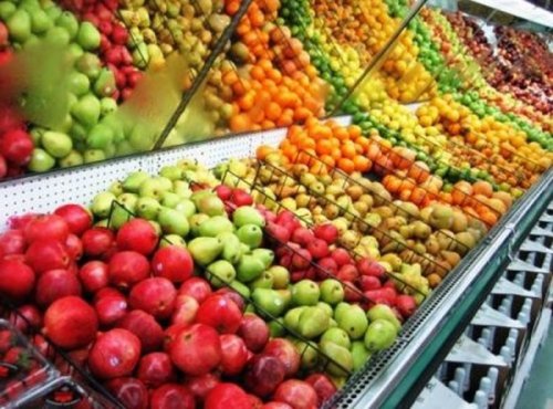 Proiect de lege: fructe şi legume româneşti în supermarket