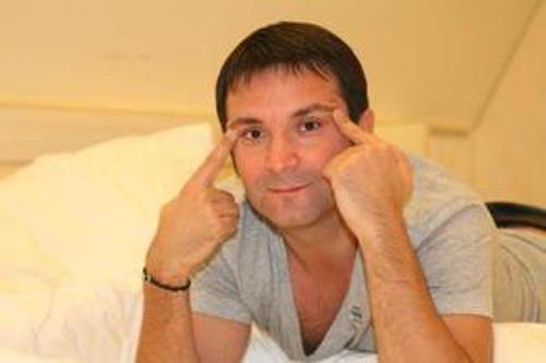 Daniel Buzdugan, pe patul de spital. Ce a păţit realizatorul