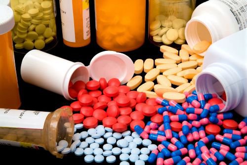 Ce medicamente interzise în alte ţări pot fi găsite în farmaciile din România	