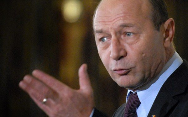 Vezi câte dosare penale are Traian Băsescu