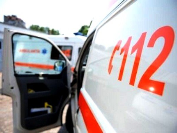 Un angajat al SC DOLY COM Roma a ajuns la spital în urma unui accident la locul de muncă