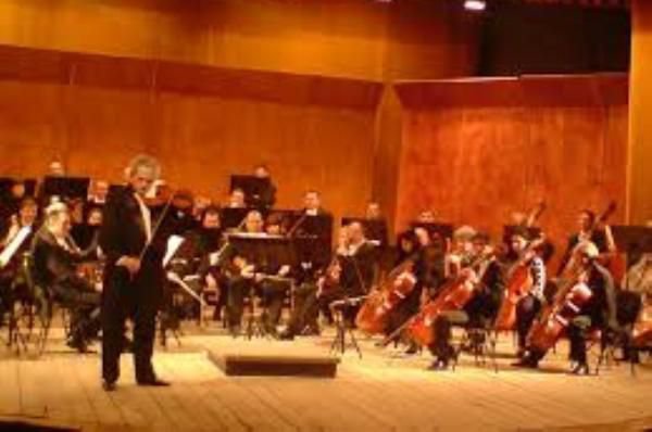  Concert susținut de Filarmonica de Stat Botoșani pentru D.G.A.S.P.C!