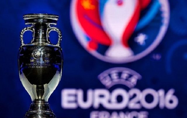 Euro 2016. România, în urna a 3-a a tragerilor la sorţi din 12 decembrie
