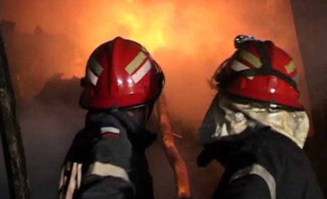 ȘOCANT. Incendiu la un alt club din România, sâmbătă noaptea. Focul a mistuit o anexă