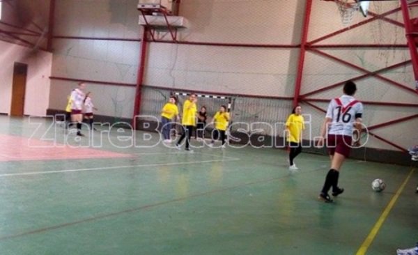 Faza județeană a ONSS la fotbal feminin organizată la Liceul Pedagogic „Nicolae Iorga” Botoșani - FOTO