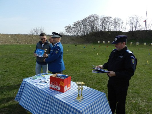 Jandarmii botoșăneni au organizat Cupa Presei la TIR. Află câștigătorii!  - FOTO