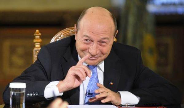 Traian Băsescu, către candidaţii PMP: Să plecăm toţi de la premisa că vom câştiga aceste alegeri