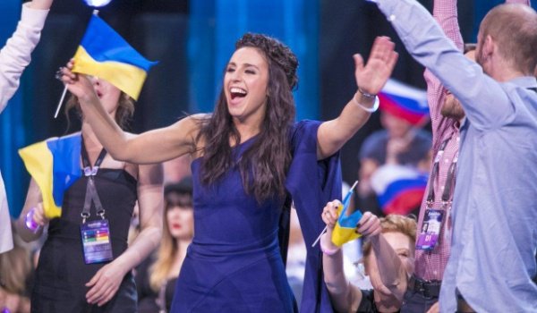 Jamala, din Ucraina, a câștigat finala Eurovision 2016 cu o melodie care i-a înfuriat pe ruși