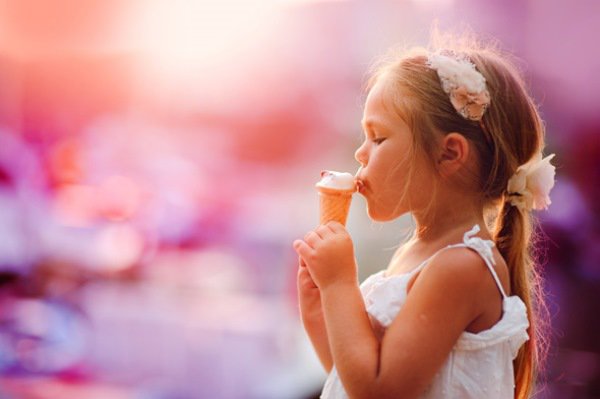 Înghețata, bombă pentru sănătatea copiilor