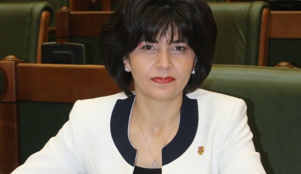 Parlamentarii PSD Botoșani au semnat „Petiția publică pentru ieftinirea medicamentelor cu 35% de la 1 noiembrie”