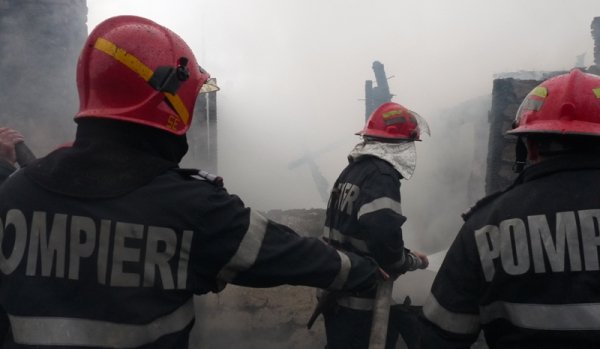 Peste 30 de misiuni pentru pompierii botoşăneni, în ultimele 24 de ore