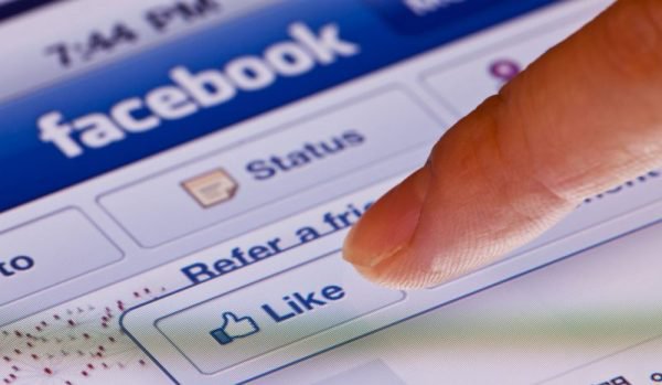 Premieră la tribunal: Amendat cu 3.600 de euro, pentru like-urile de pe Facebook