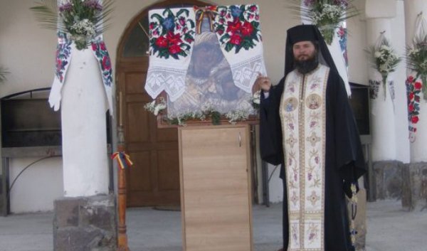 Nou scandal în Biserica Ortodoxă Română. Stareţul mânăstirii Prislop, ELIBERAT din funcţie!