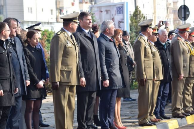 Ziua Armatei Române sărbătorită, şi în acest an, de oficialităţile locale şi de militarii botoşăneni - FOTO