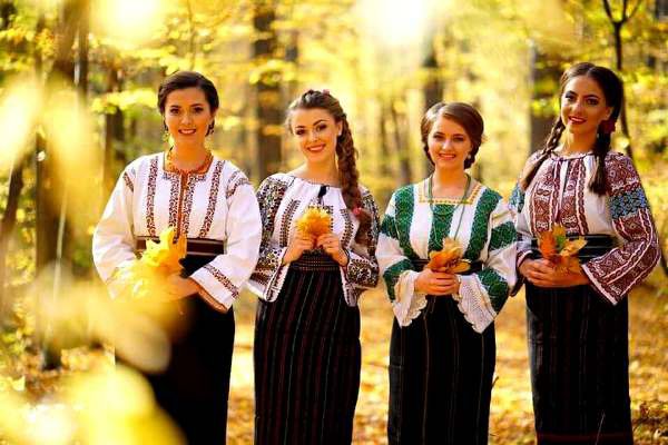 Hai la Botoșani! Patru tinere ne promovează județul - VIDEO