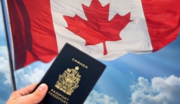 Începând de astăzi 1 decembrie, ora 16.00, românii vor putea merge fără viză în Canada