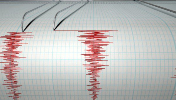 Două cutremure, marţi după-amiază, în România