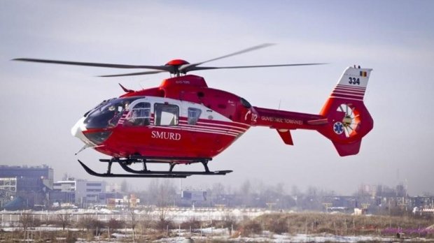 Elicopterul SMURD chemat la Dorohoi pentru a prelua o femeie în comă de gradul III